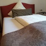 Otel Burgblick 3*