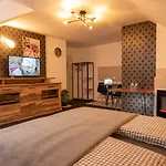 Otel Burgblick 3*