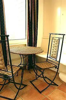 Hotel Burgblick 3*